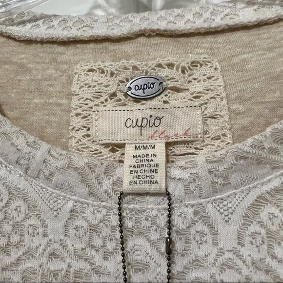 LAST CHANCE 🖤 NWT Cupio Medium Tie Front Top 🖤 - Picture 3 of 4